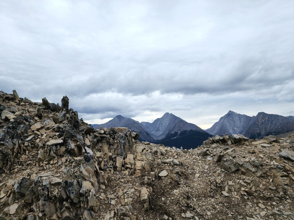 Tent-Ridge-Rocky-Outcrop