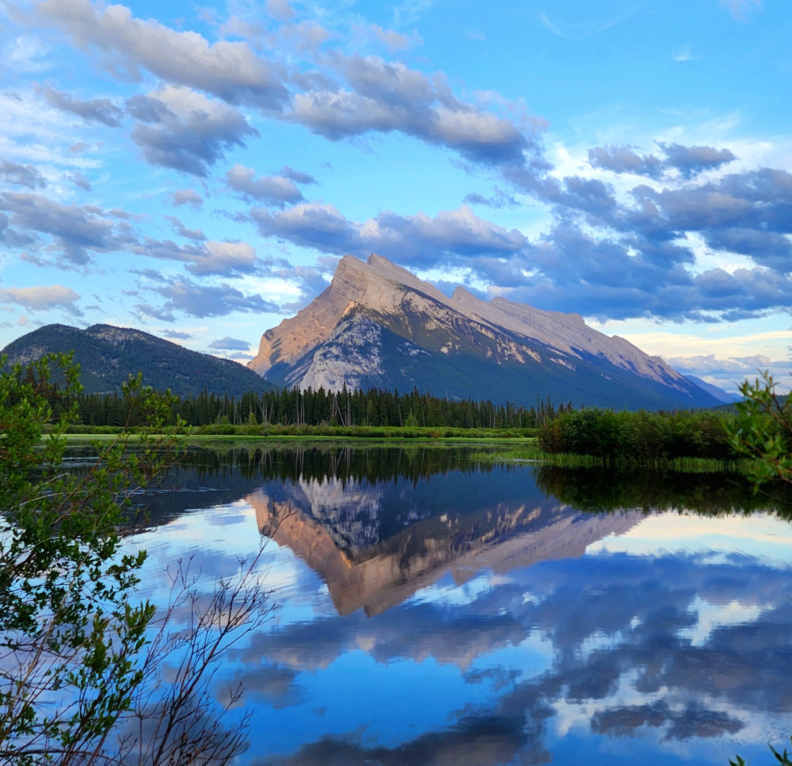 Short Hikes Banff Vermillion Lakes