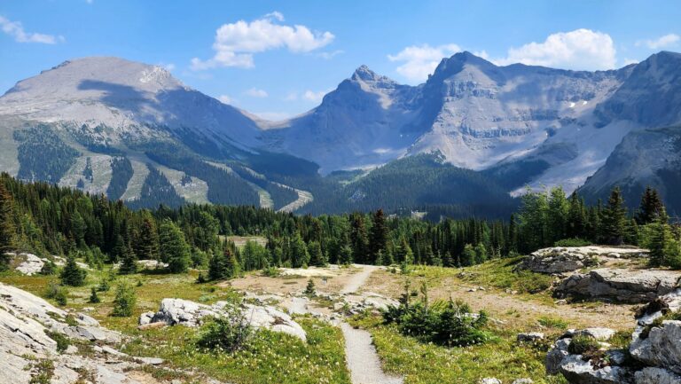 Best Short Hikes in Banff Spend A Moment